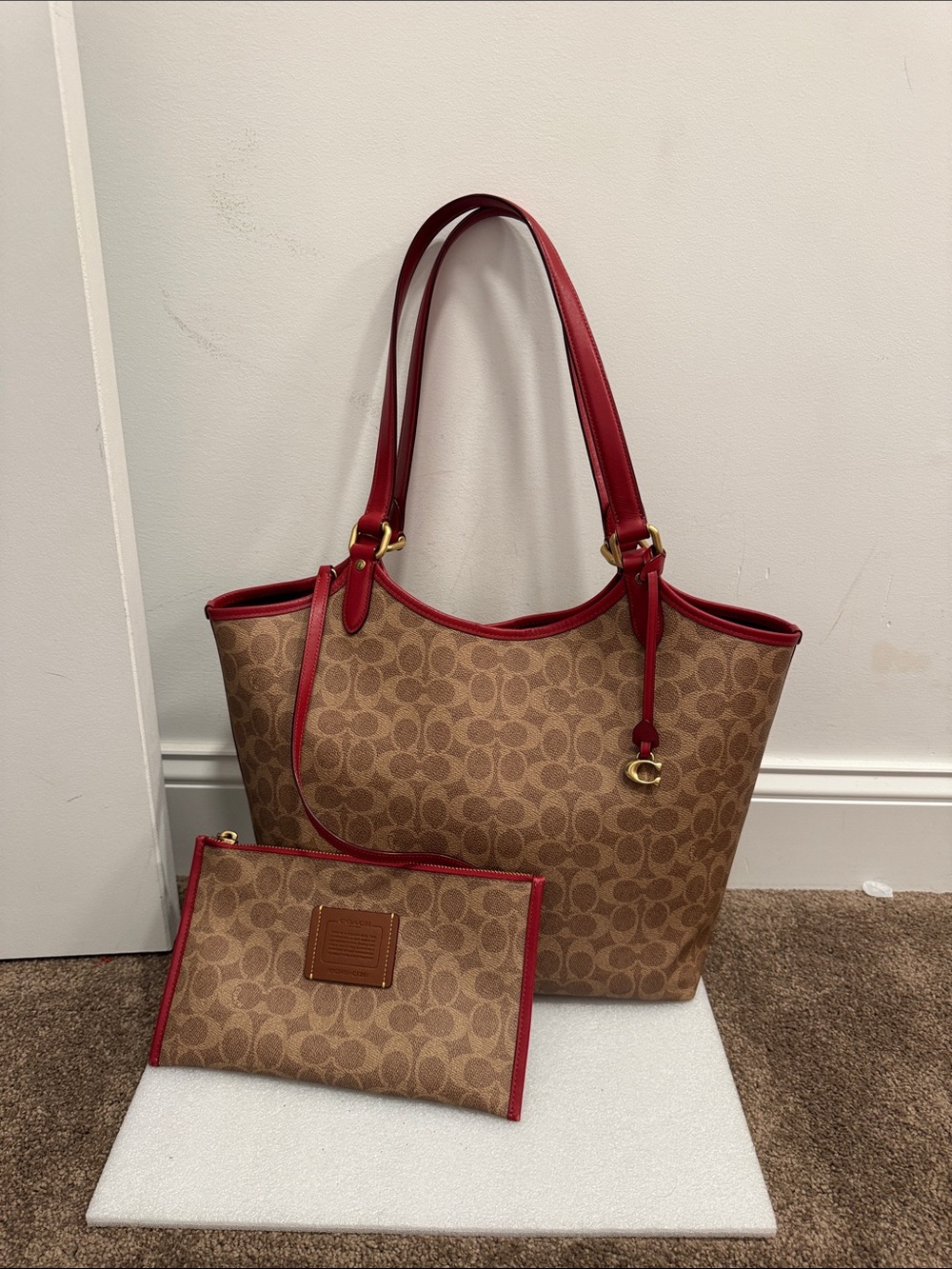 Coach day signature tote bag with matching wallet pouch c charm